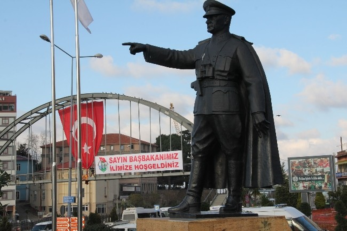 Giresun Başbakan Erdoğan İçin Süslendi