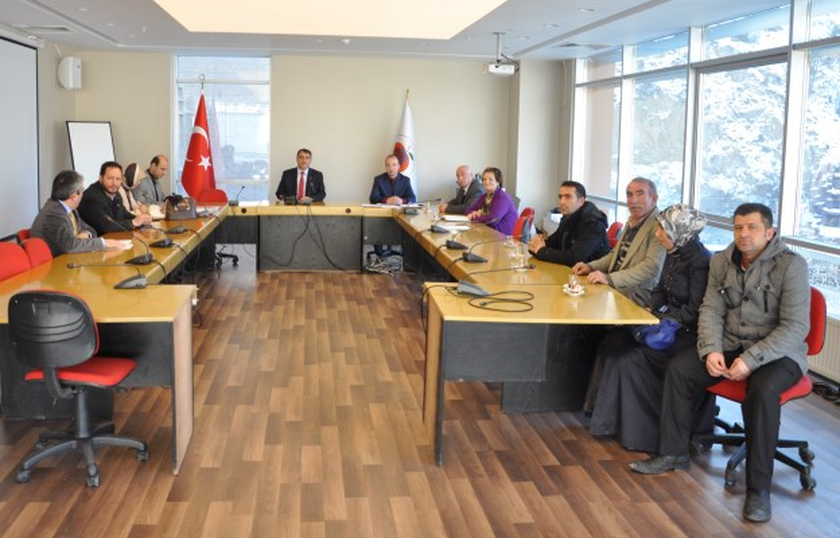 Gümüşhane Belediyesi \'42 Konut Projesi\'nin İlk Dairesi Satıldı
