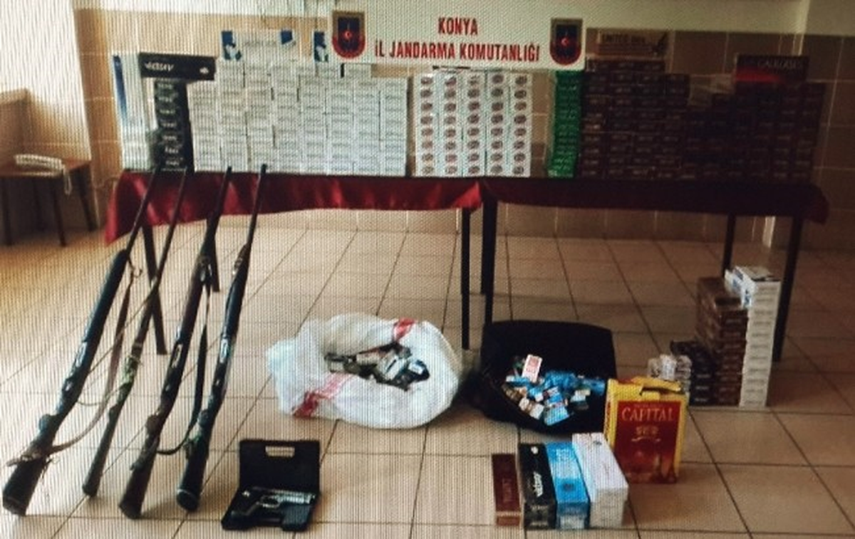 Hüyük\'te Kaçak Sigaraya Jandarma Engeli