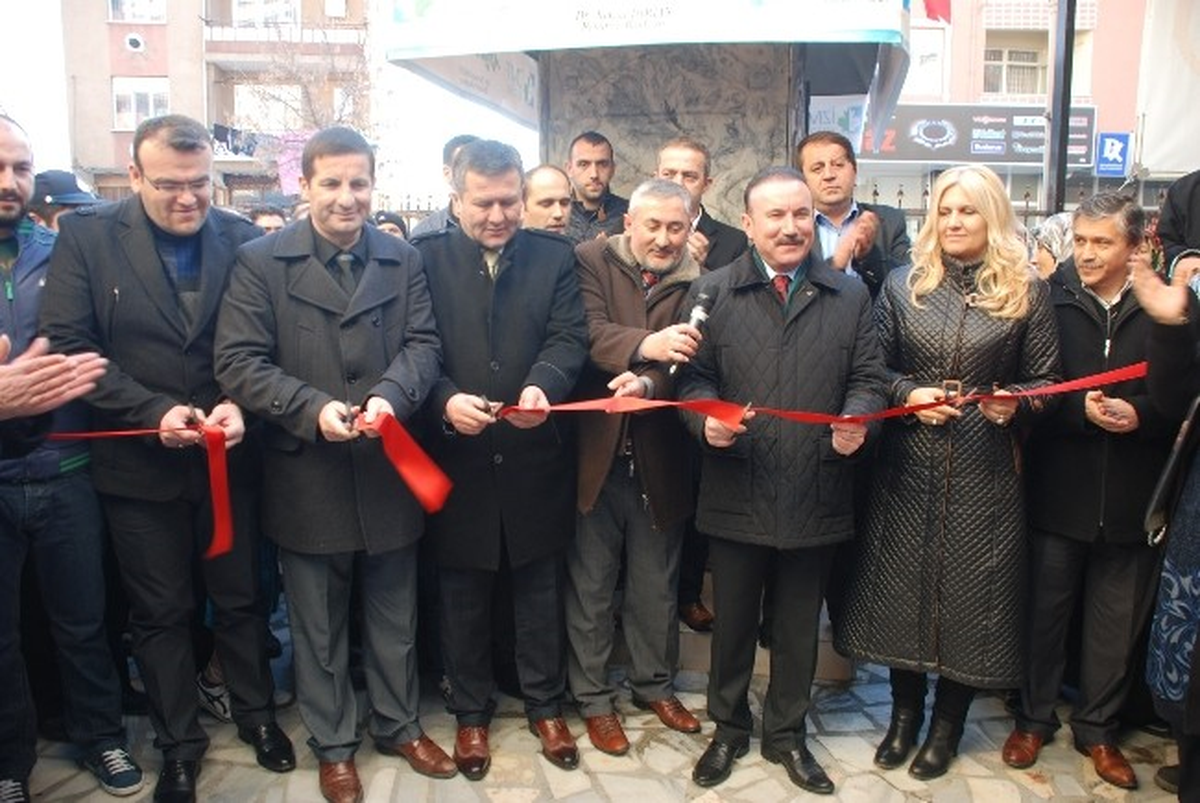 İzmit\'te 1 Milyon 60 Bin Kişi Çorba Çeşmelerinden Çorba İçti