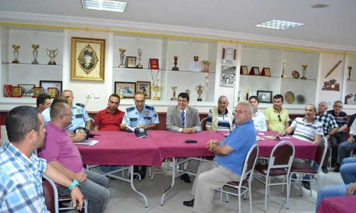 Lüleburgaz\'da Huzur Toplantısı Düzenlendi