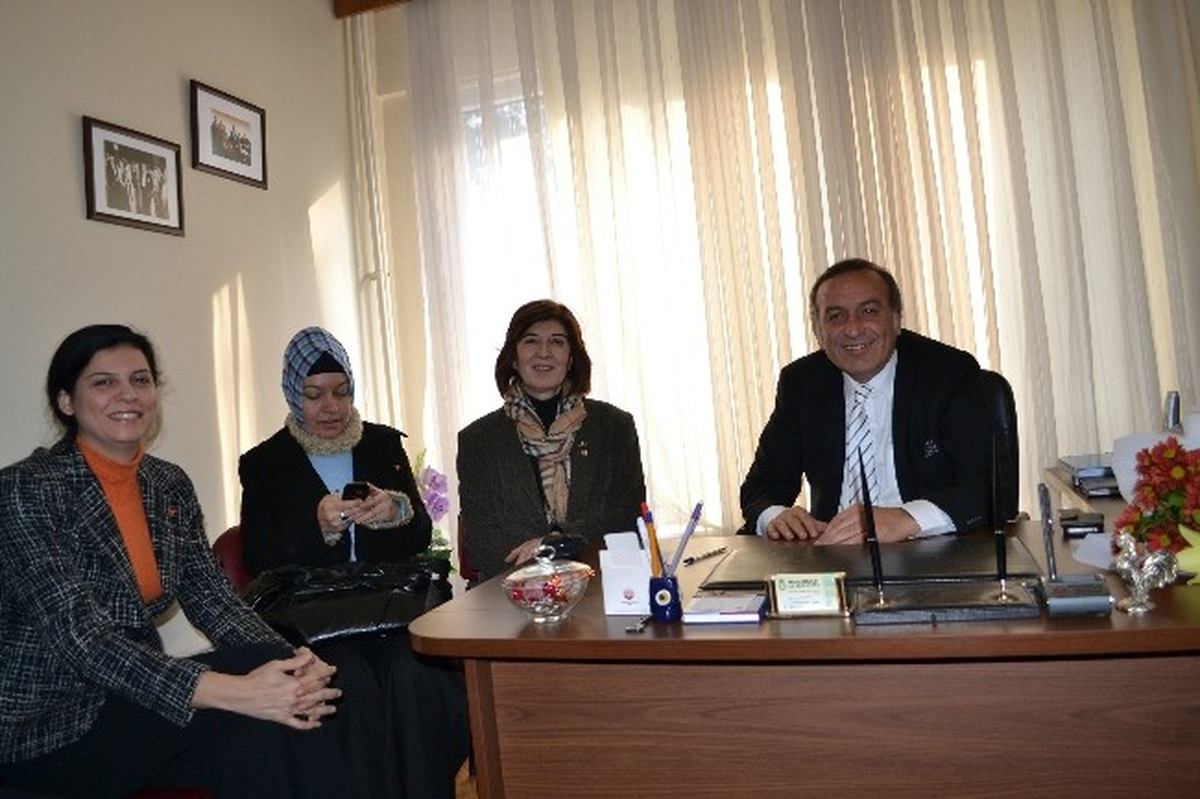 MHP Adayı İpek, Kadınlardan Destek İstedi