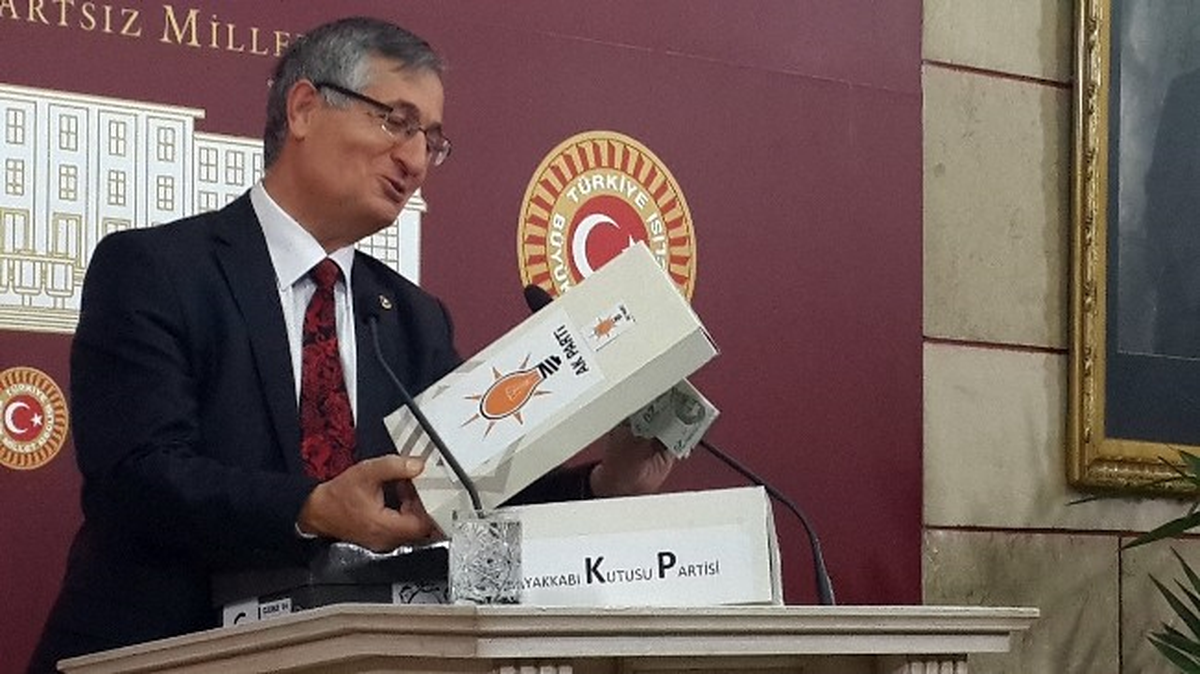 MHP Ankara Milletvekili Özcan Yeniçeri Açıklaması