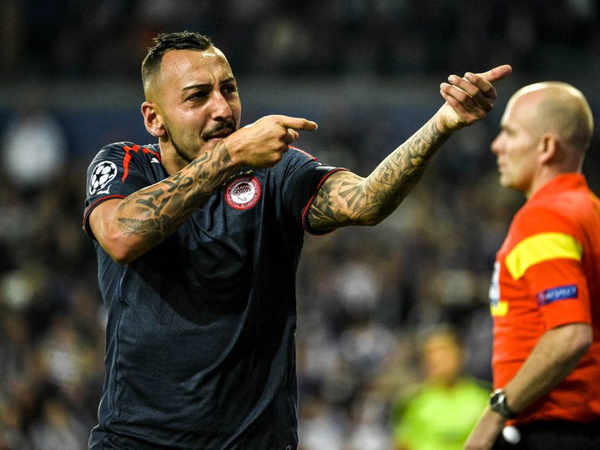 Mitroglou, Olympiakos\'la Yeni Sözleşme İmzaladı
