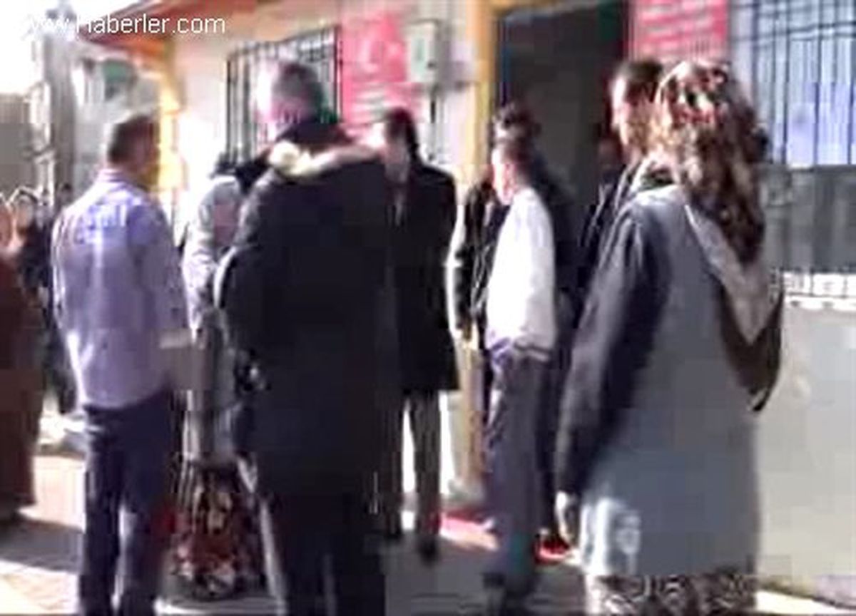 Şahinbey\'de 18 Bin 500 Aileye Kömür Dağıtıldı