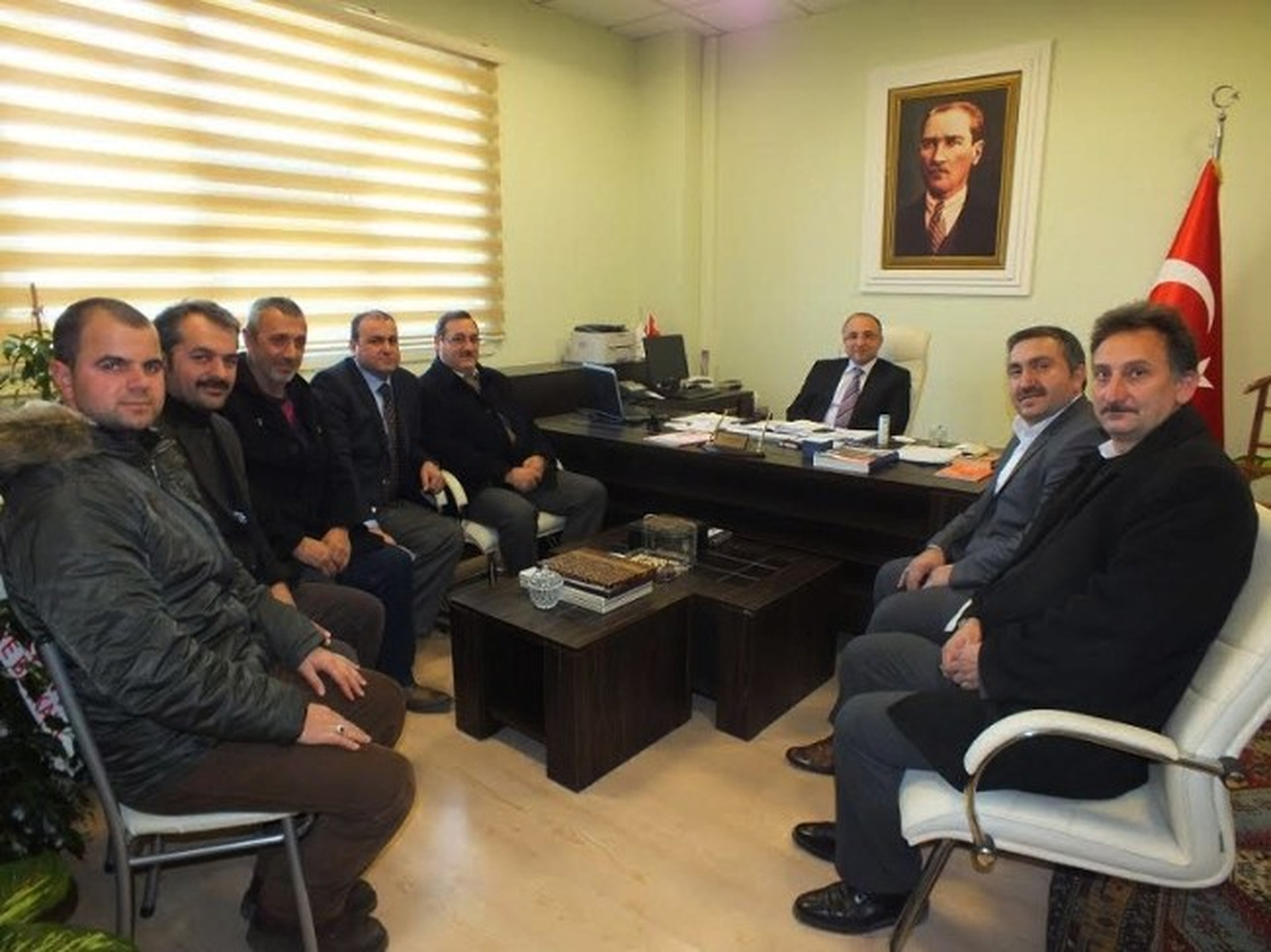 Sakarya Rizeliler Derneği\'nden Kamu Hastaneleri Genel Sekreterine Ziyaret