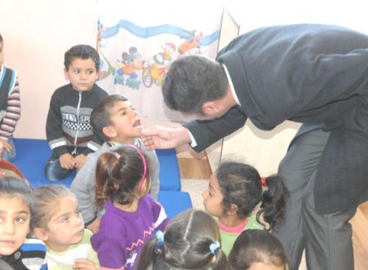 Viranşehir\'de Anaokulu Öğrencilerine Diş Taraması Yapıldı