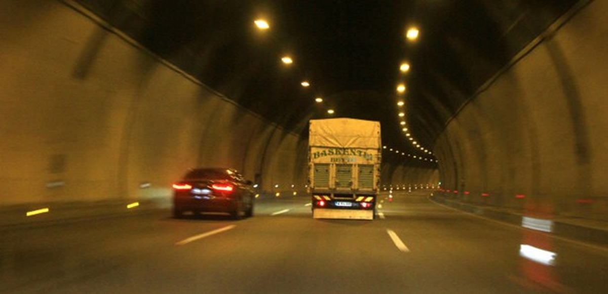 Tüneller Trafiğe Kapatılıyor