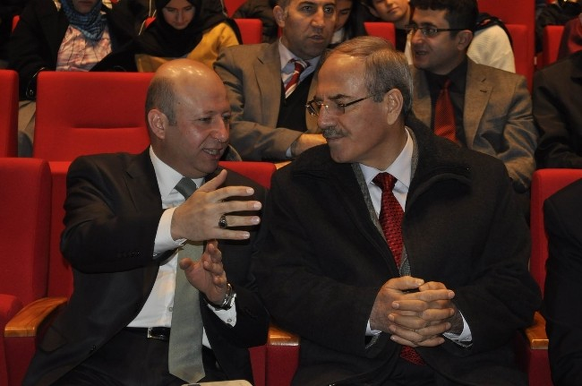 \'Yazarlar Okulları ile Buluşuyor Projesi\'