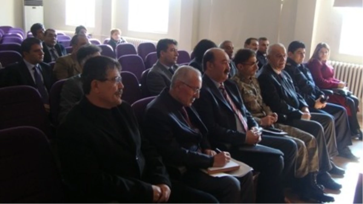 Yeşilyurt\'ta, İlçe İdare Şube Başkanları Toplantısı Yapıldı