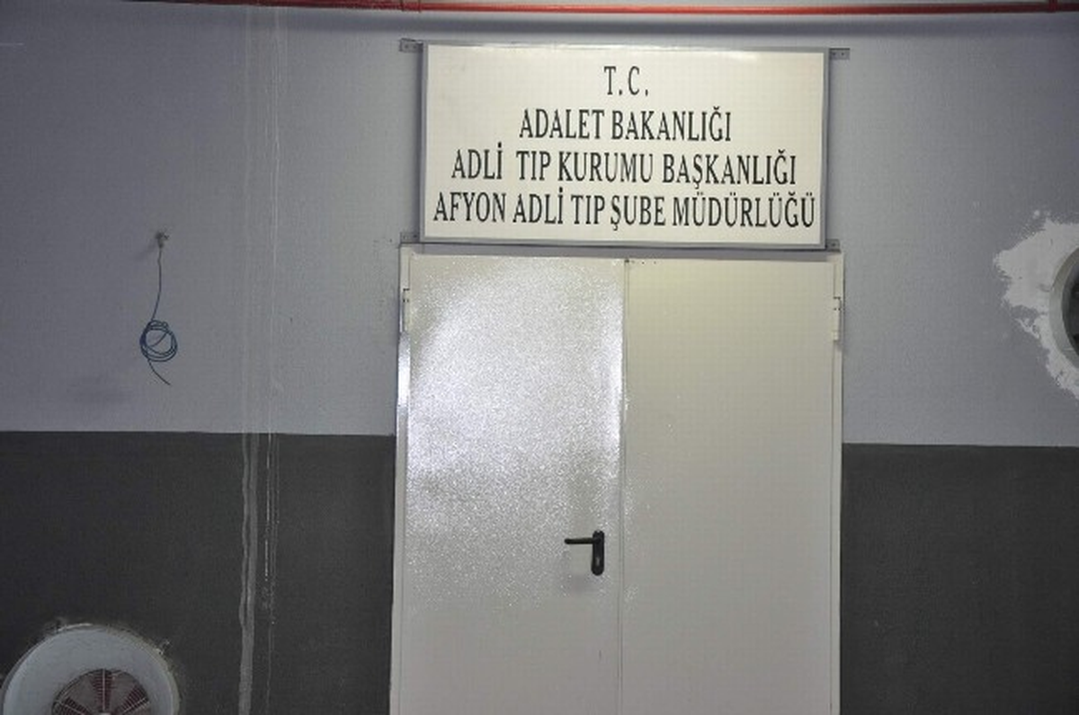 Afyonkarahisar\'da Boş Arazide Bebek Cesedi Bulundu