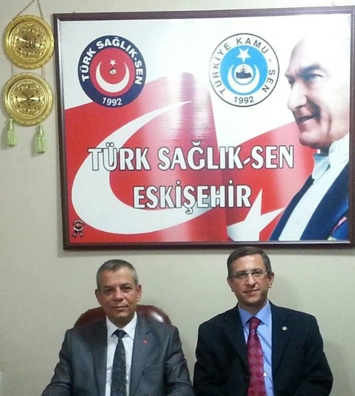 Türk Sağlık-Sen Eskişehir\'den Ambulanslara Polis Talebi