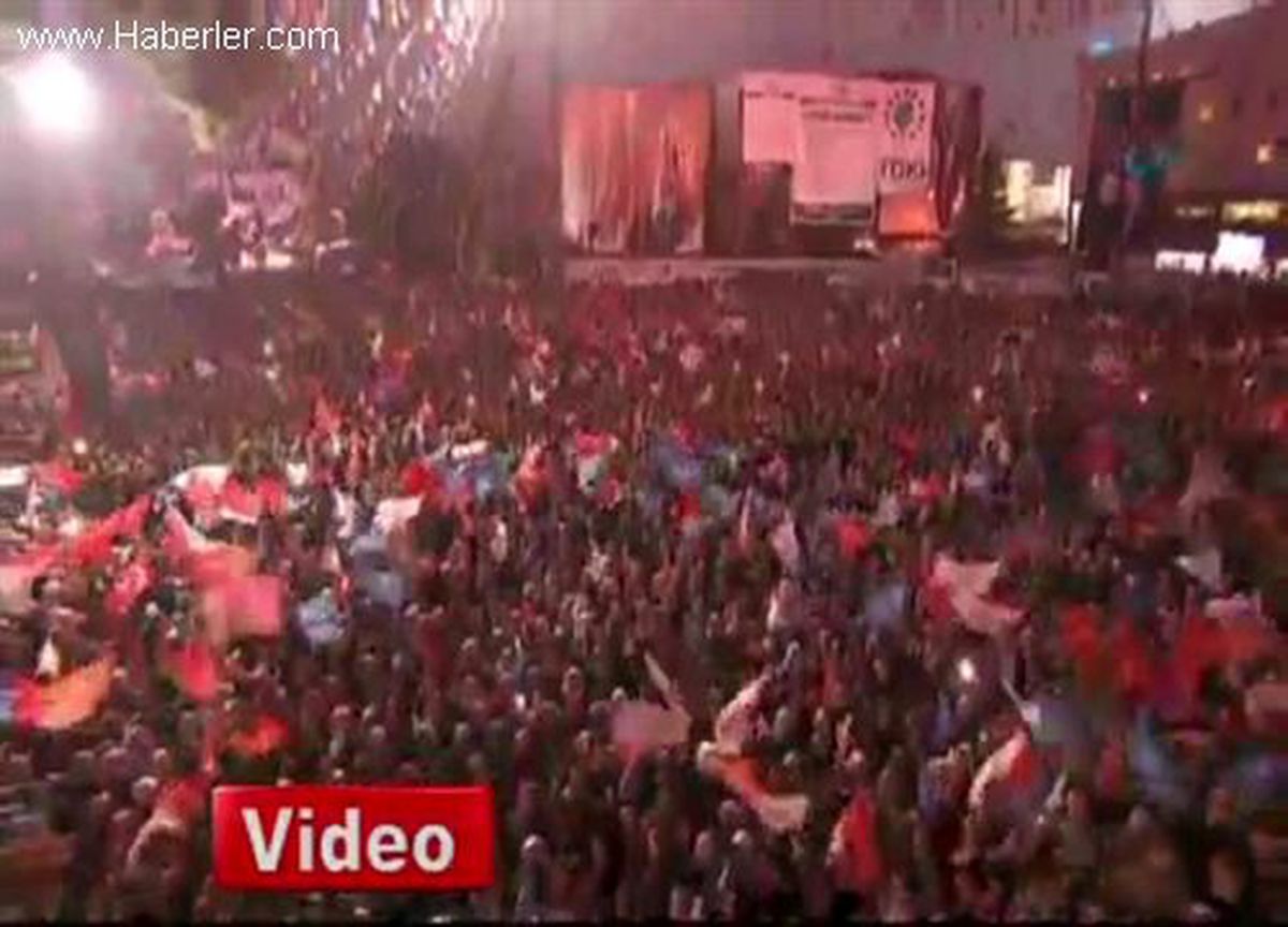 Başbakan Erdoğan, \'Bu Ahlaksızlık, Şerefsizliktir\'