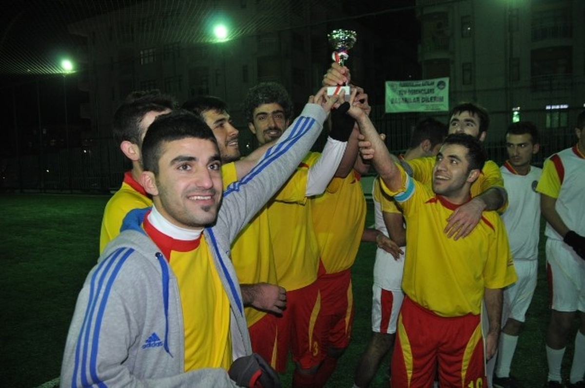 Battalgazi Öğrenci Yurdu Futbol Turnuvası Sona Erdi