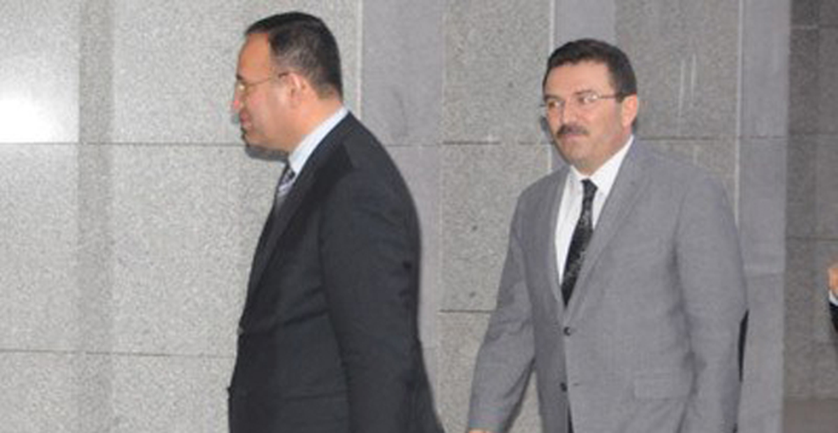 Bekir Bozdağ, İstanbul Emniyet Müdürlüğü\'ne Geldi