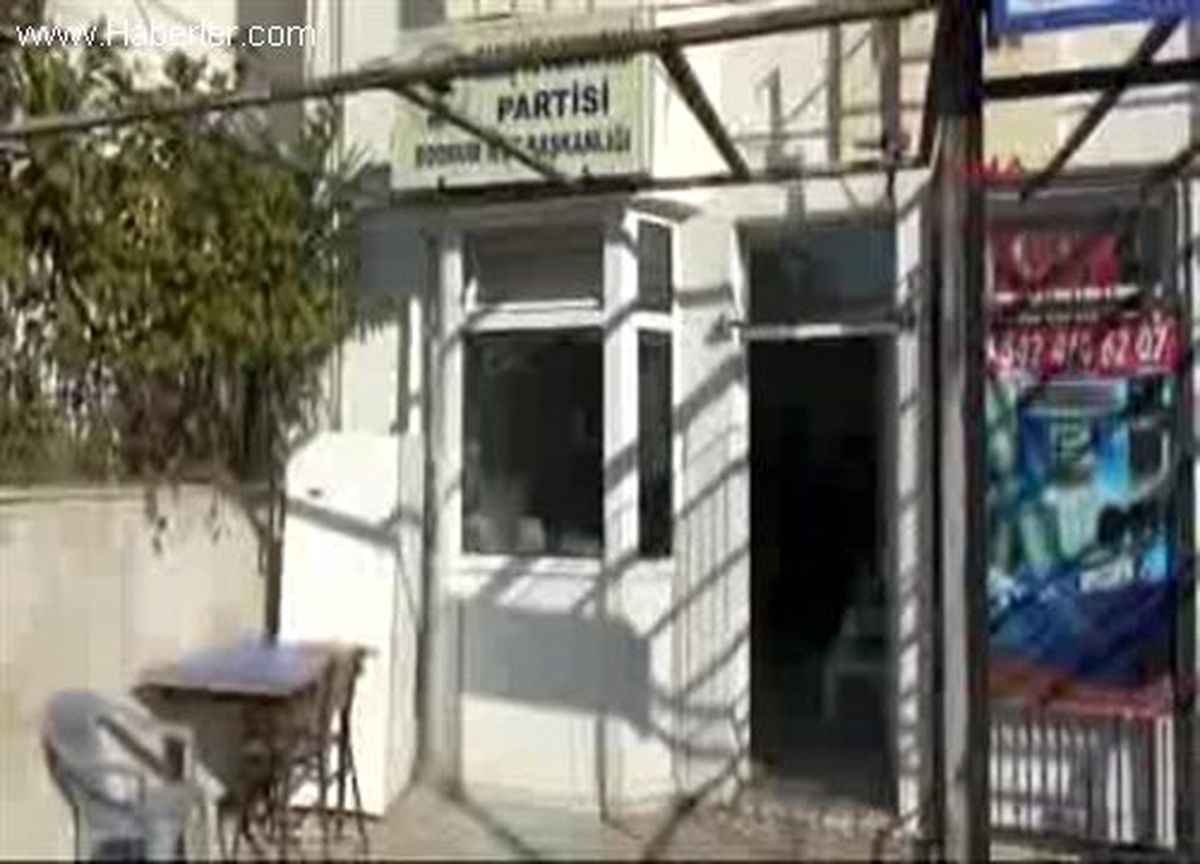 Bodrum BDP\'ye Taşlı, Moloflu Saldırı