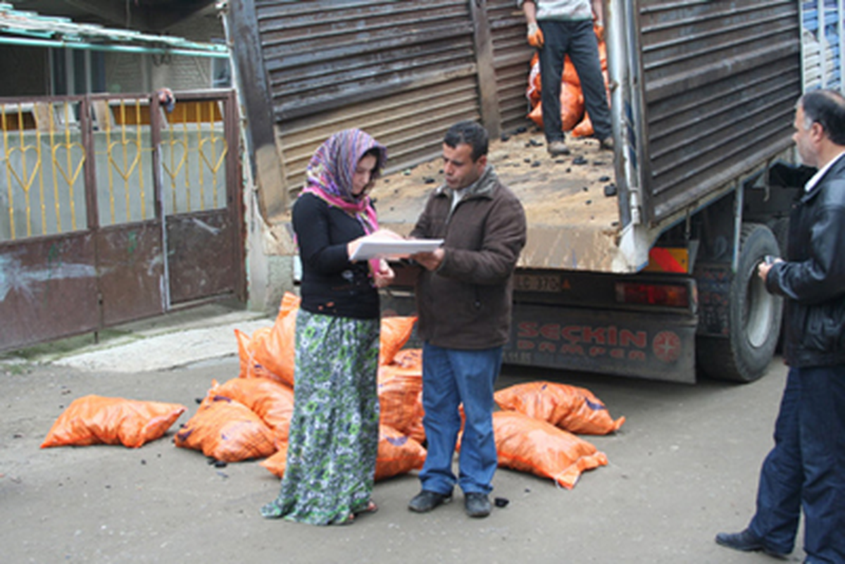Diyarbakır\'da Kömür Yardımları Azaldı
