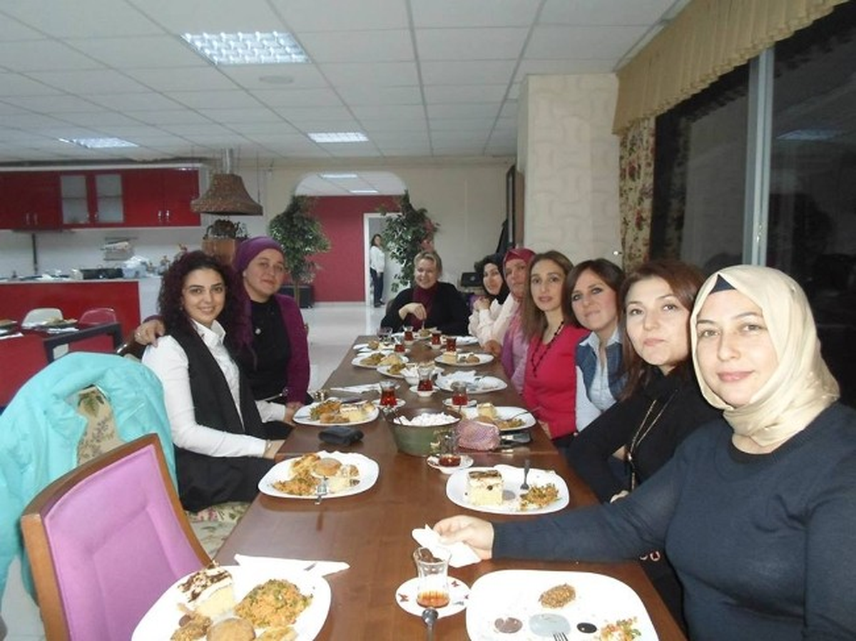 Düzce İsmetpaşa Eğitim Kurumu Okul Aile Birliği ve Öğretmenler Buluşması