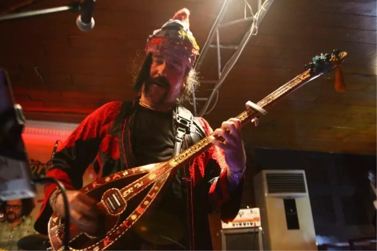 Ertel'den Yaşar Kemal Övgüsü