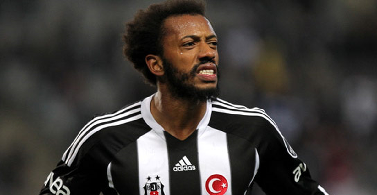 Fernandes, Beşiktaş'tan Ayrılırsa Türkiye'de Oynayamayacak