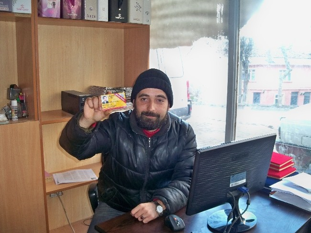 Gazeteci Murat Yayın Sarı Basın Kartı Sahibi Oldu