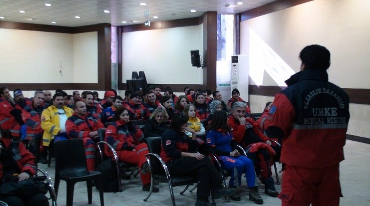 Gediz\'de "Hastane Afet Planları Tatbikatı" Yapıldı