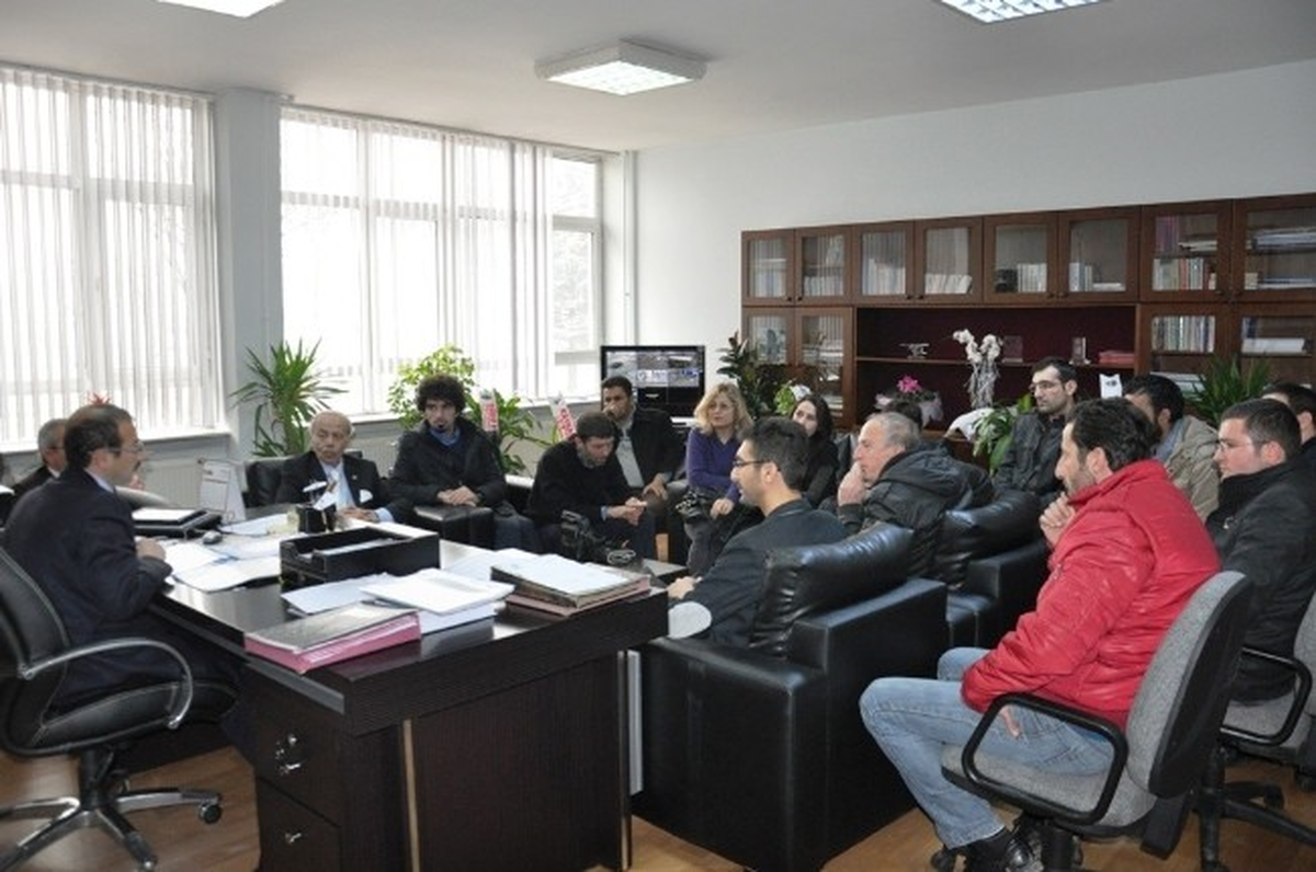 Gençlik Merkezi Eğitmenlerinden Nezaket Ziyareti