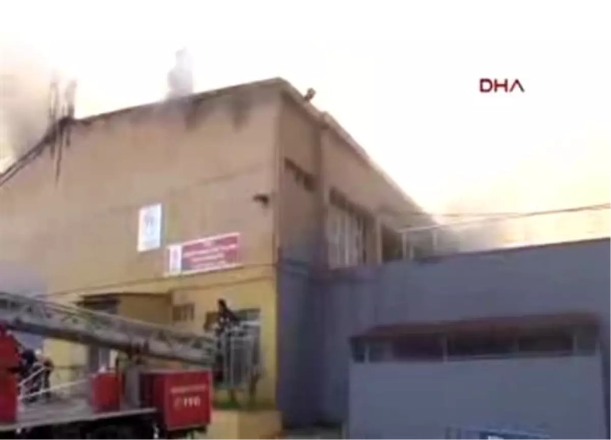 Eyüp'te Güreş Salonunda Yangın