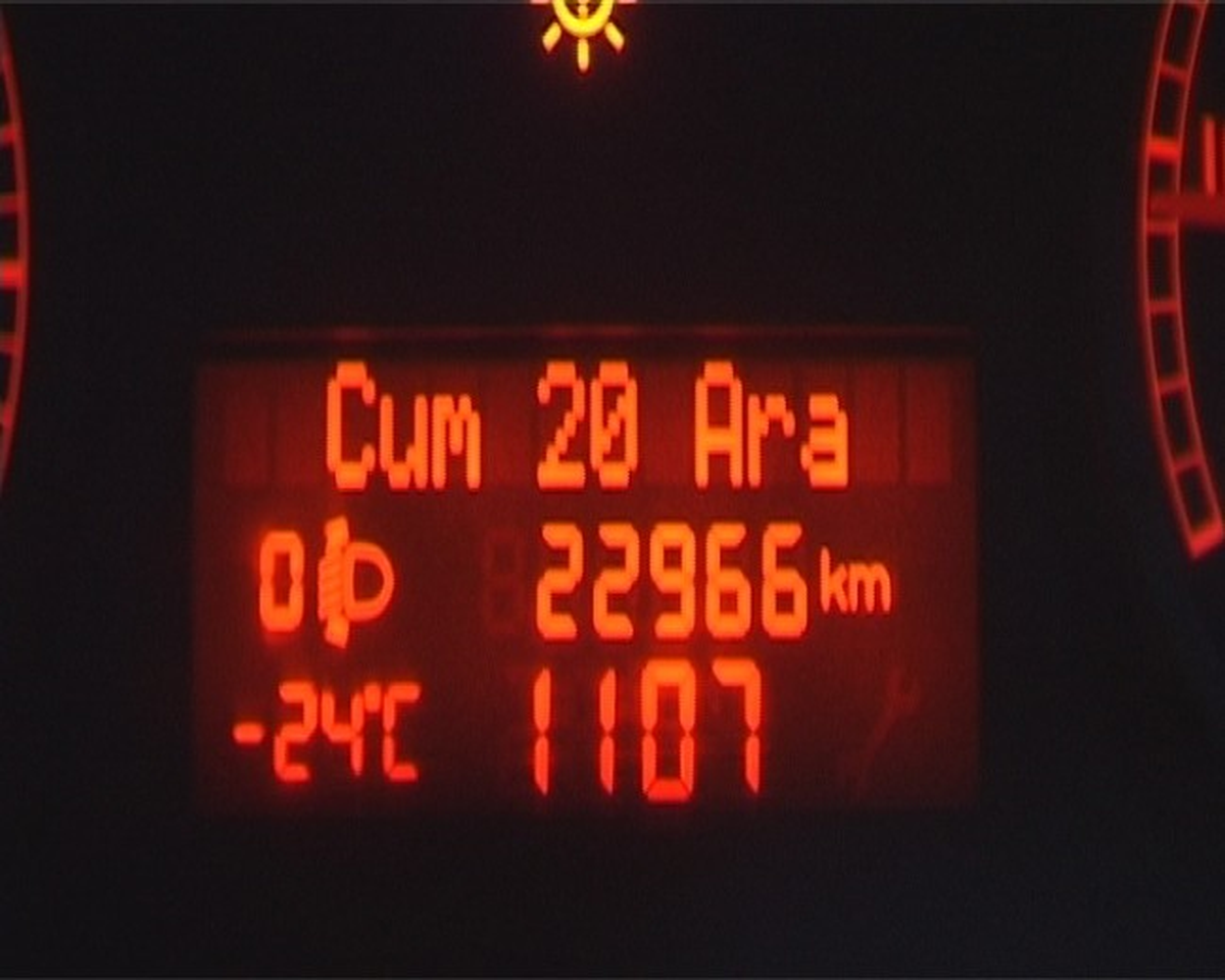 Kars Eski 24 ile Buz Kesti