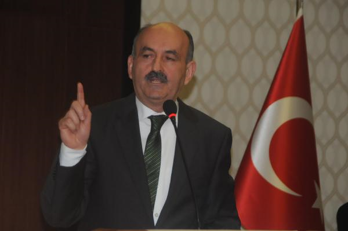 Müezzinoğlu: İstifa Etmezsem Şerefsizim
