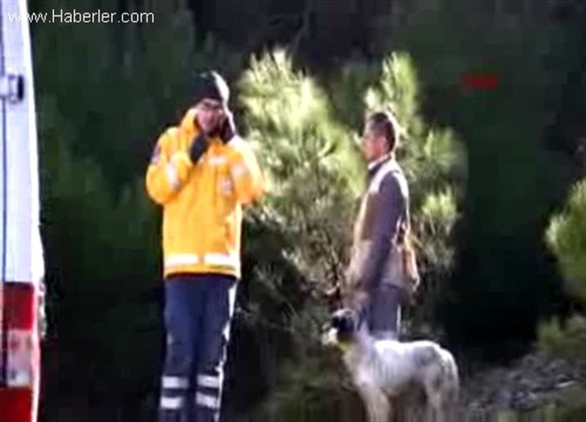Ölen Avcının Köpeği Başından Ayrılmadı