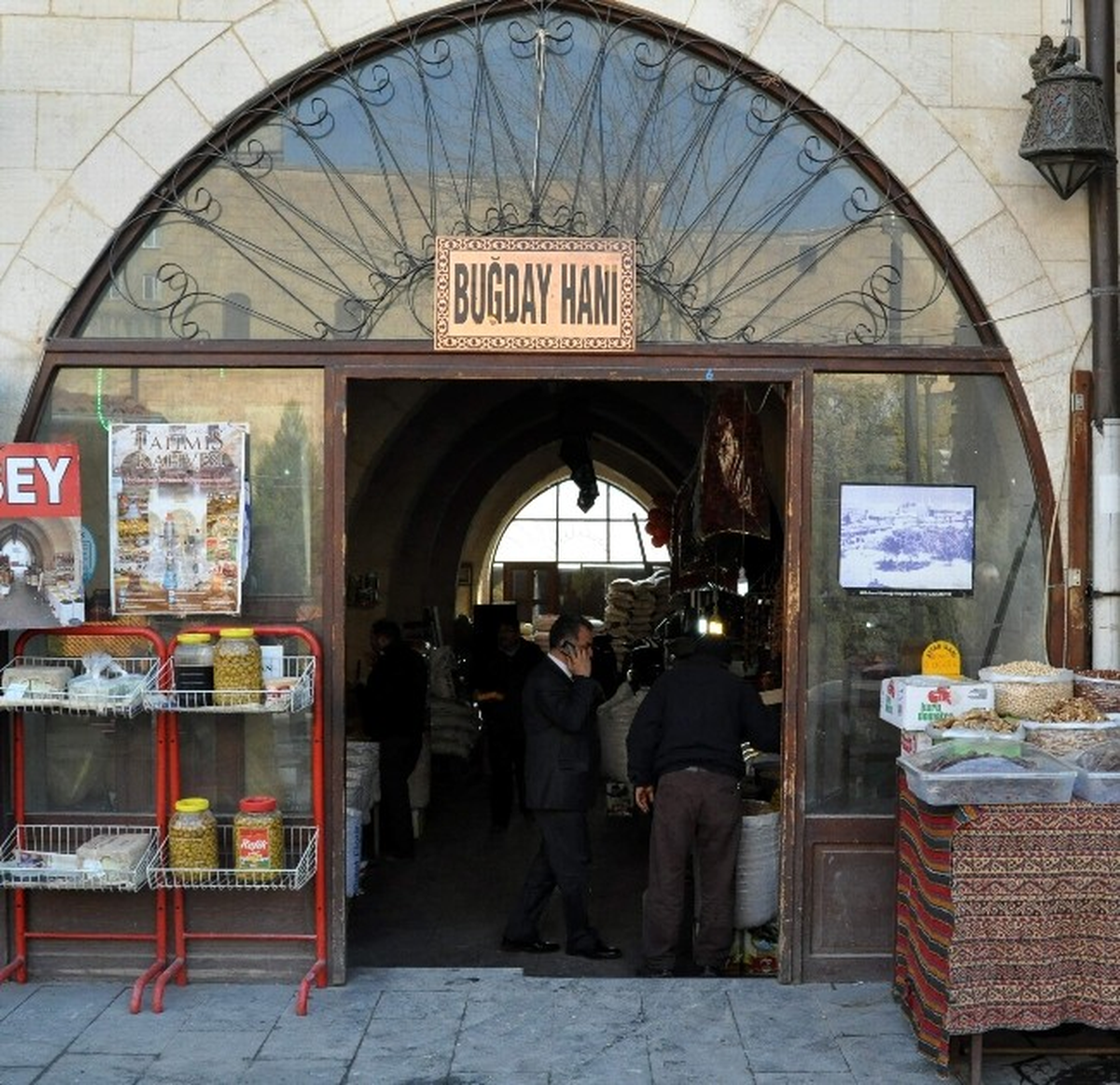 (Özel Haber) Tarihi Buğday Hanı Şimdilerde Turistlere Hizmet Veriyor