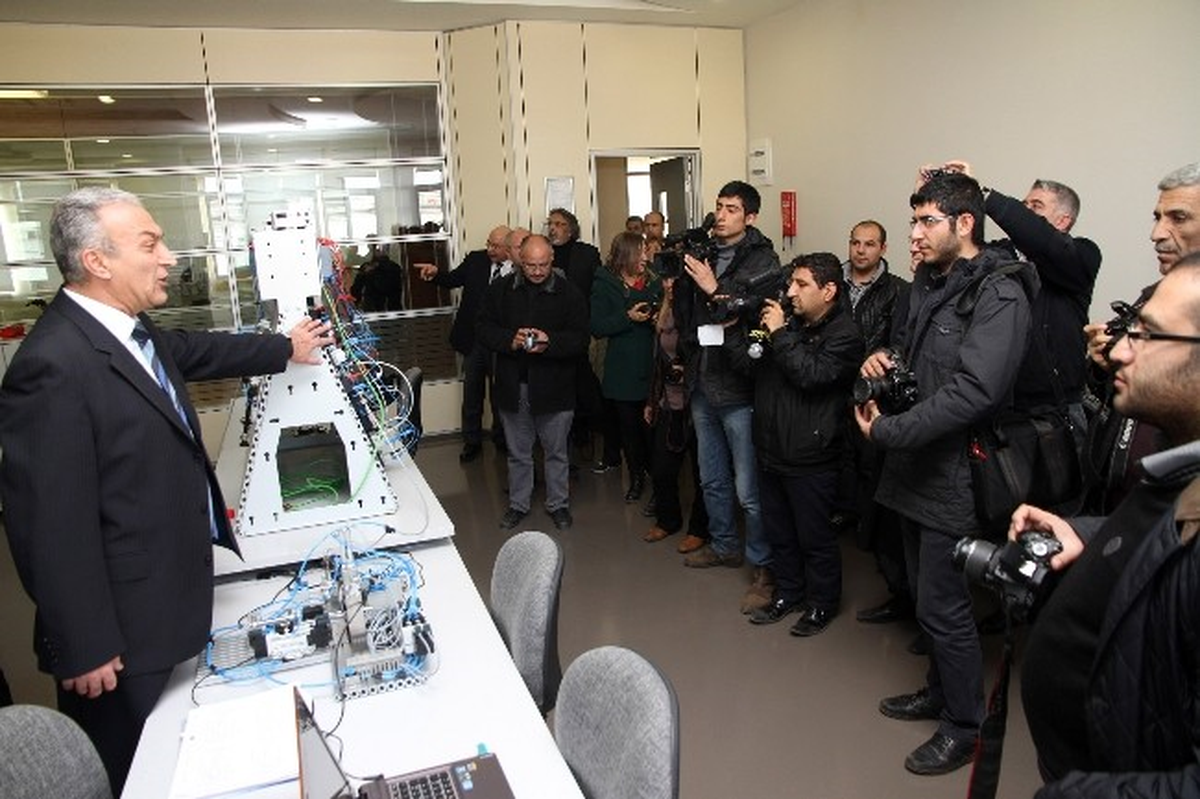 Özel Sanko Liseleri Öğrencisi Üniversite Düzeyinde Eğitim Alıyor