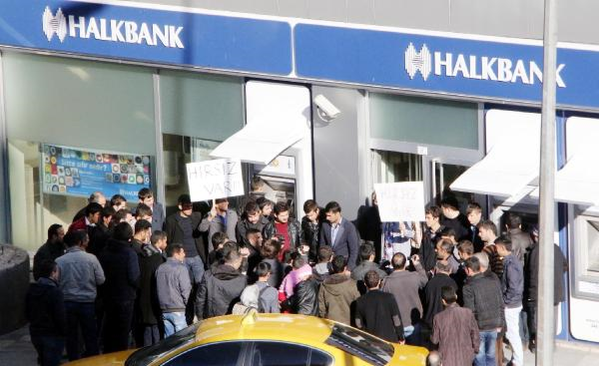 Şanlıurfa\'da \'Ayakkabı Kutulu\' Eylem