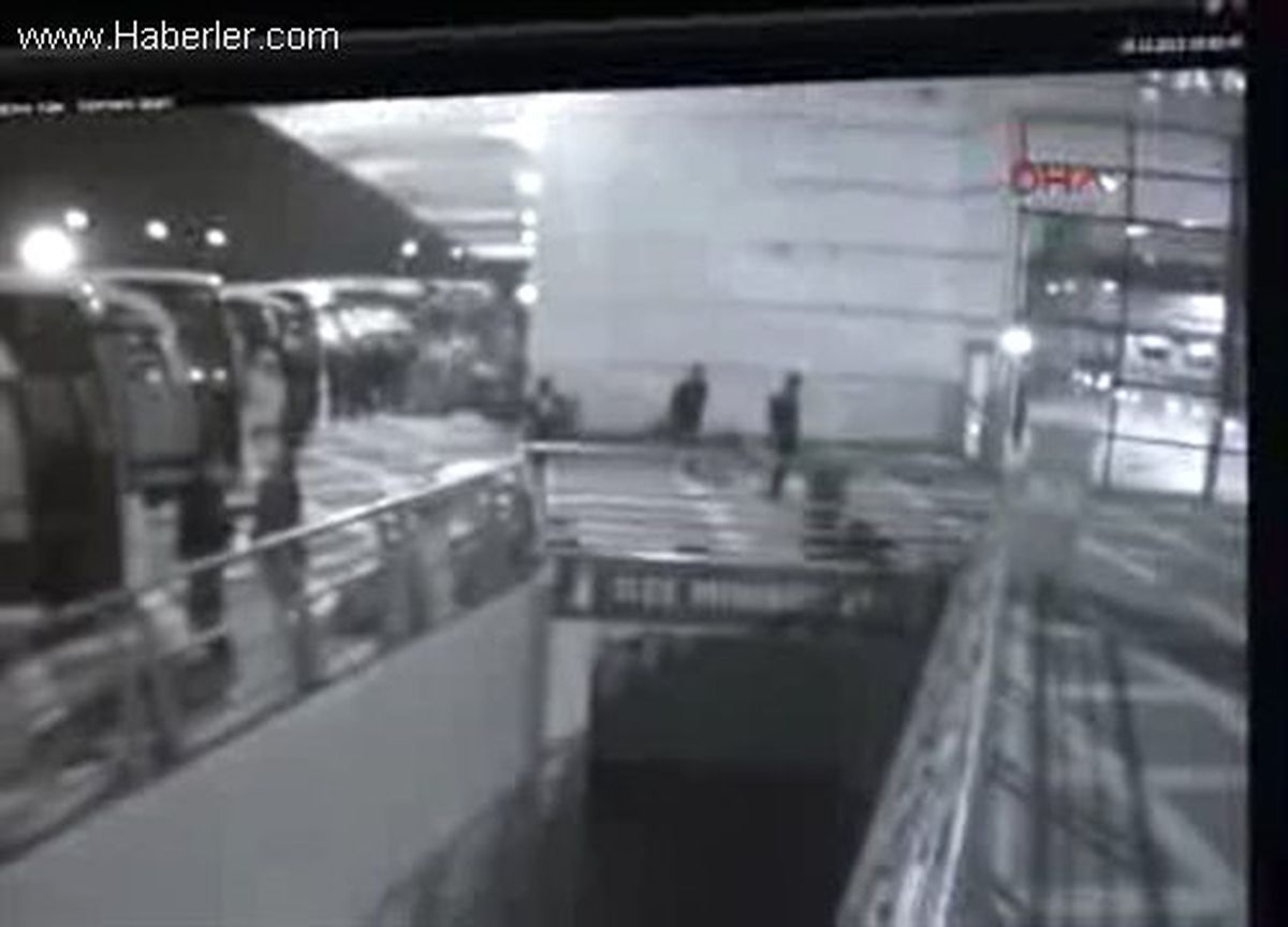Şanlıurfa\'da Hırsızlık İddiasına 2 Gözaltı