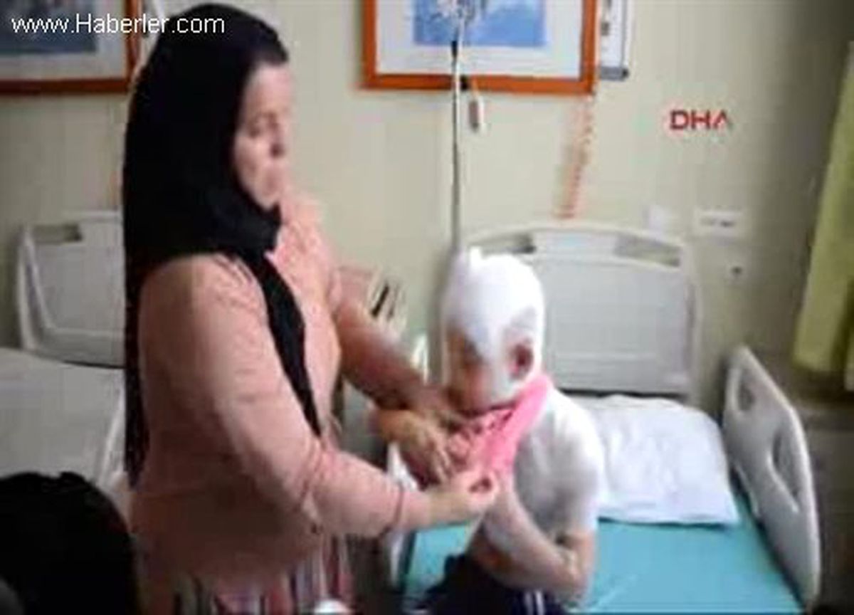 Suriyeli Ayman, Banyoda Haşlandı