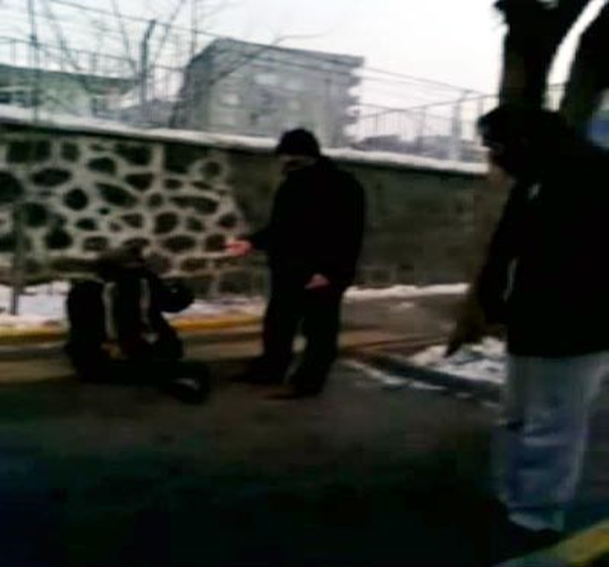 Vatandaşın Tepkisi Sözde Engelli Dilenciyi Ayaklandırdı