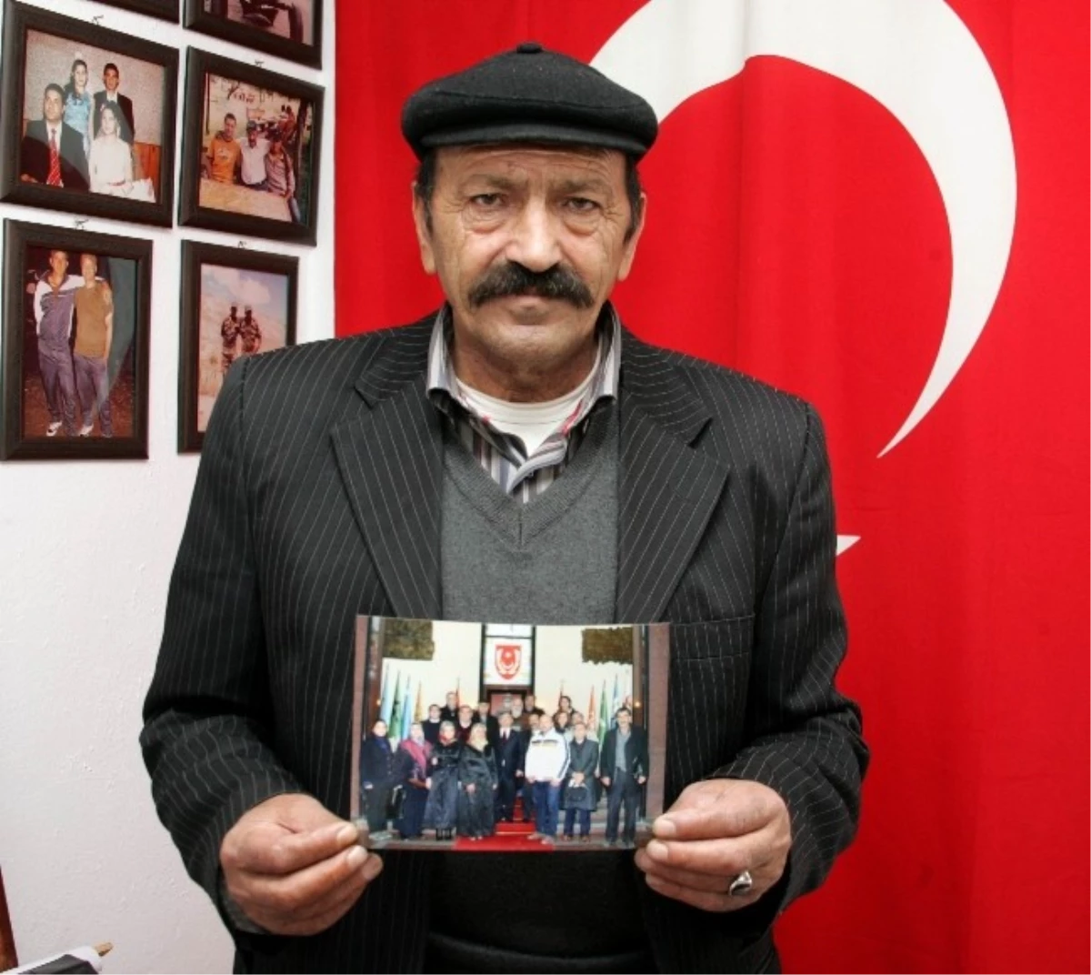 16 Askerin Aileleri Ankara\'da Milli Savunma Bakanı Yılmaz\'la Görüştü