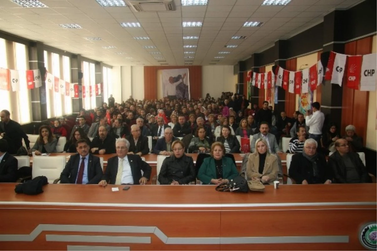 Afyonkarahisar\'da CHP\'li Belediye Başkan Adaylarının Tanıtım Toplantısı