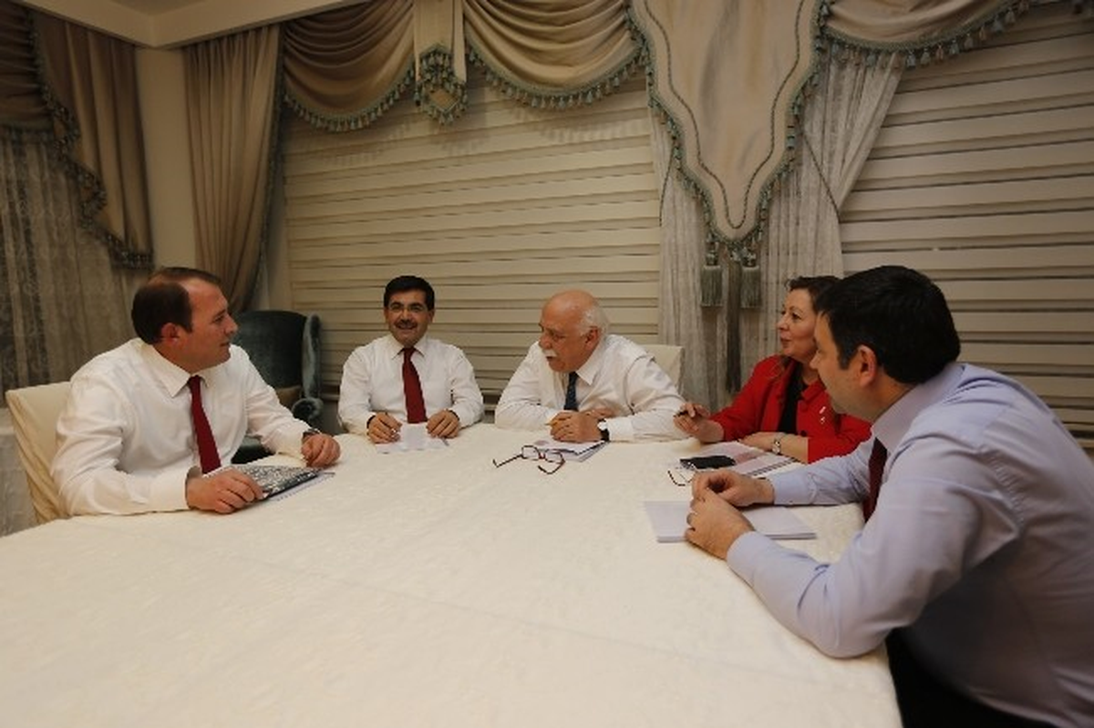 AK Parti\'de Seçim Değerlendirmesi