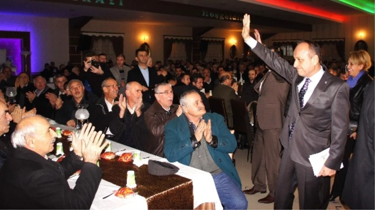 AK Parti Kastamonu Belediye Başkan Adayı Tahsin Babaş;