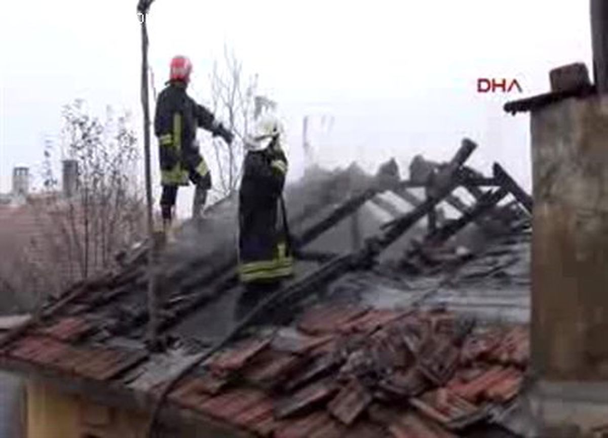 Alevler Evi Kül Etti