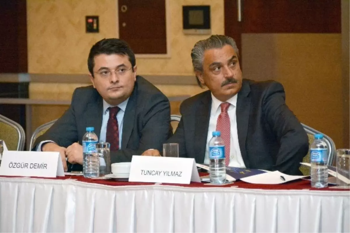 Av. Yılmaz, "Yargı ve Temel Haklar" Çalıştayına Katıldı