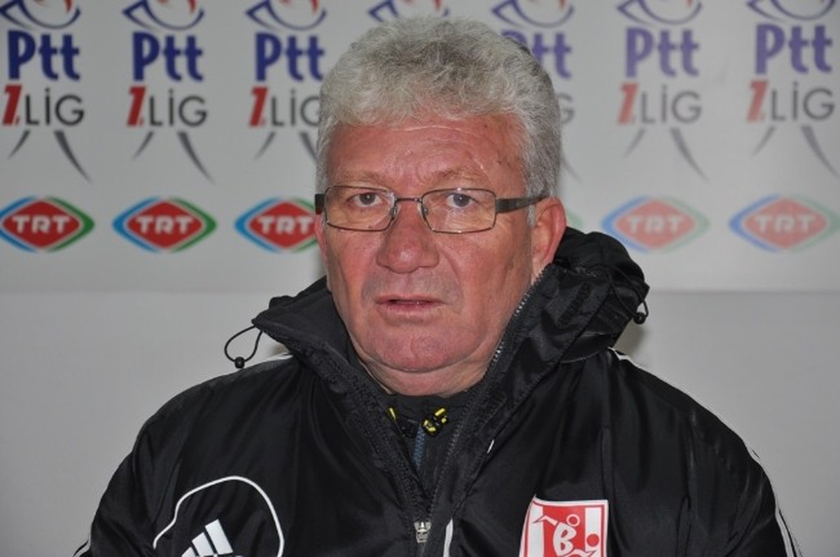 Balıkesirspor, Kahramanmaraşspor\'u 3 Golle Geçti