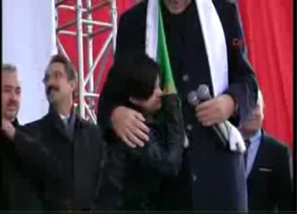 Başbakan Erdoğan: O Elleri Kırarız, O Tuzakları Bozarız