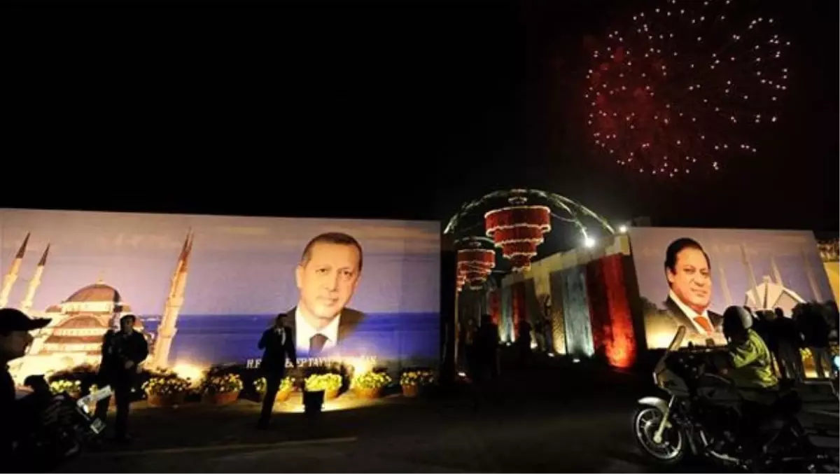 Başbakan Erdoğan Pakistan\'a Geldi