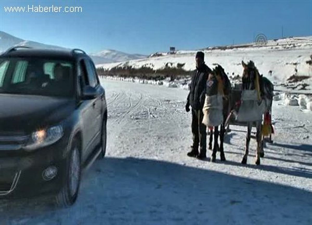 Çıldır Gölü\'nde ralli -