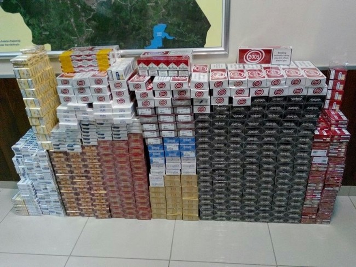 Durdurulan Araçtan 4 Bin 250 Paket Sigara Çıktı