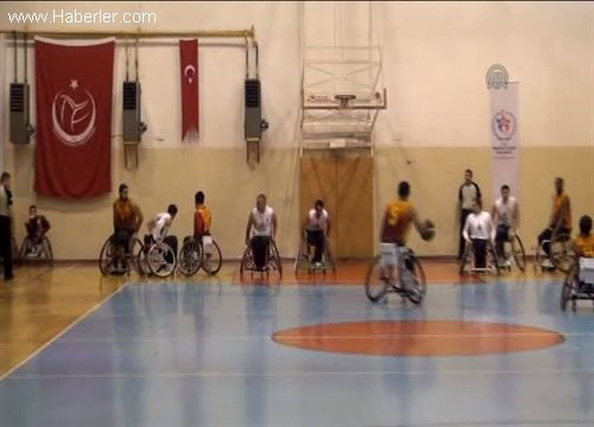 Garanti Tekerlekli Sandalye Süper Liginde gerginlik -