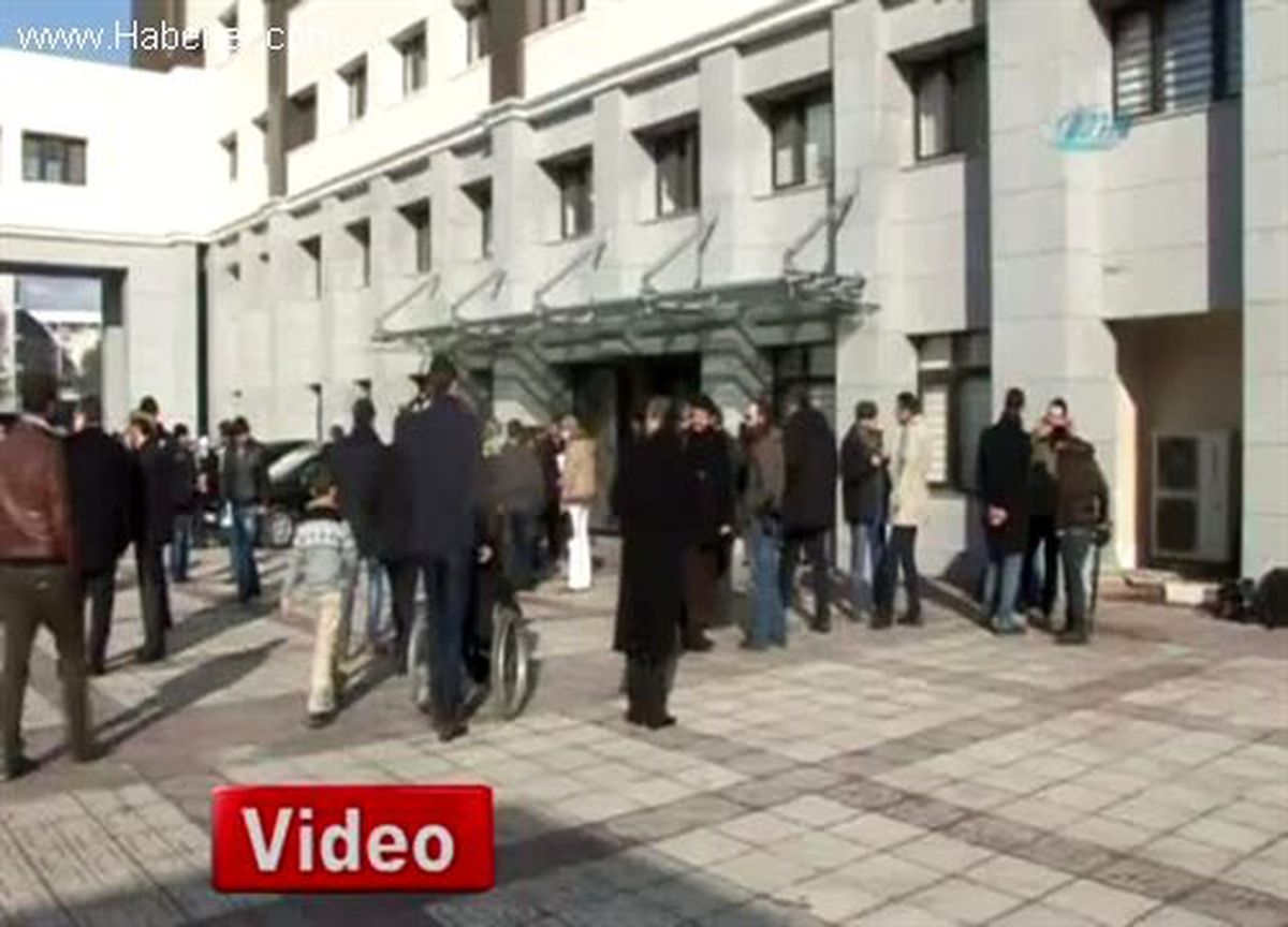 Gazeteciler, Emniyet Müdürlüklerine Giremeyecek